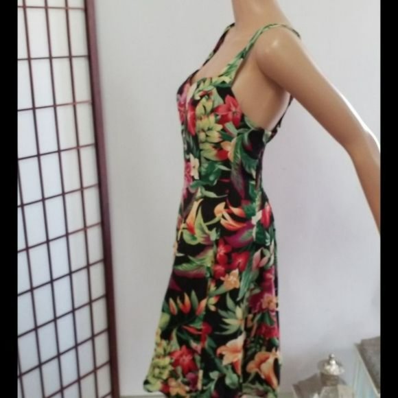 FLORAL SAND DOLLARS SUMMER SUN DRESS SIZE M - Picture 4 of 8